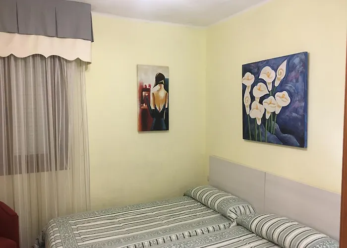 Casa Turistica Nigran * نيغران